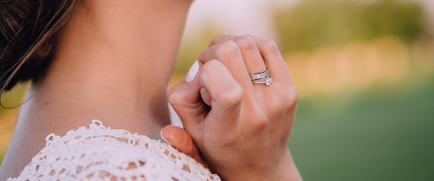 Top 5 Timeless Jewelry Pieces Every Woman Should Own