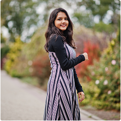 Top 5 Timeless Jewelry Pieces Every Woman Should Own