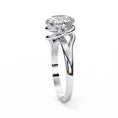 Silver Elegance Twist Ring